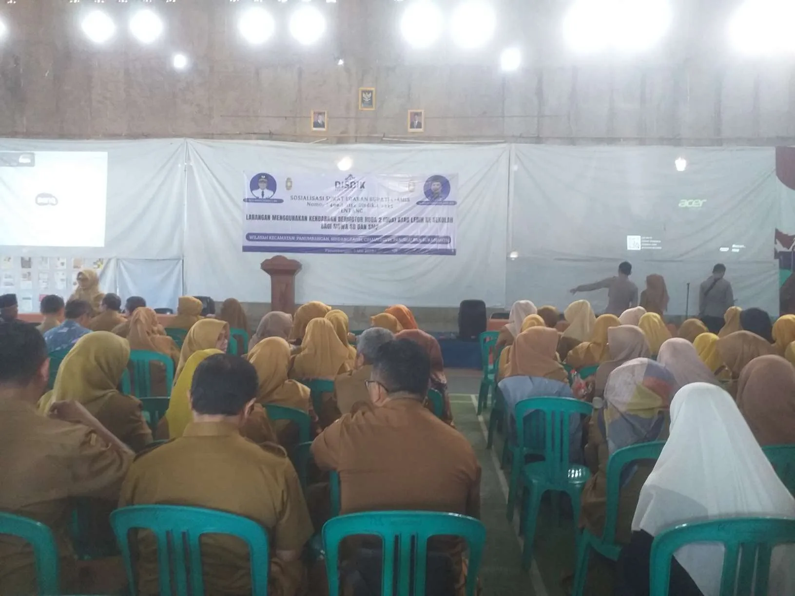 Sosialisasi Larangan Penggunaan Kendaraan Bermotor di SMPN1 Panumbangan.