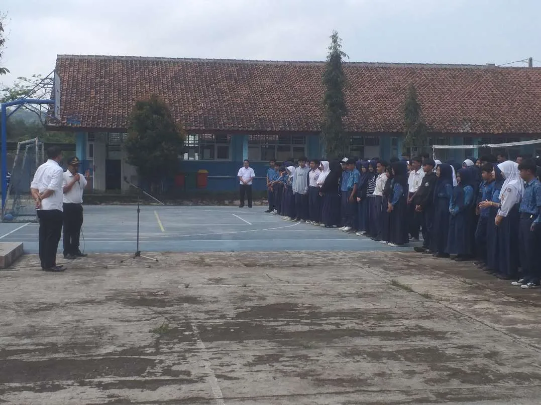 Rotasi Mutasi Hal Biasa : Pisah Sambut Kasek SMPN1 Sukamantri