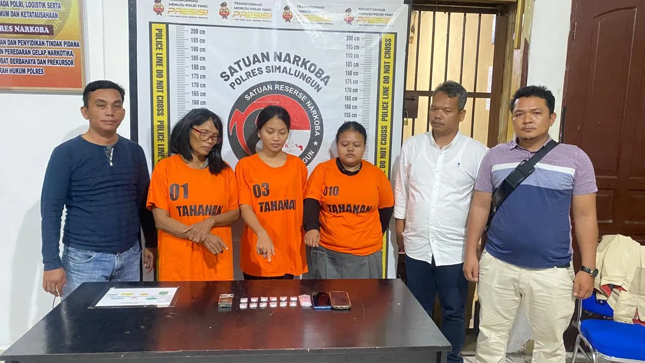 Polsek Tanah Jawa Berhasil Ungkap Peredaran Sabu, Tiga Tersangka Wanita Diamankan