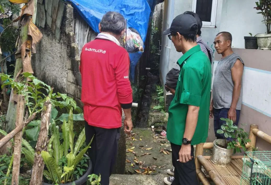 Di Suguhi Drainase,Jalan Rusak dan Rumah Ambruk Siswanto Minta Pemkot Segera Turun Tangan