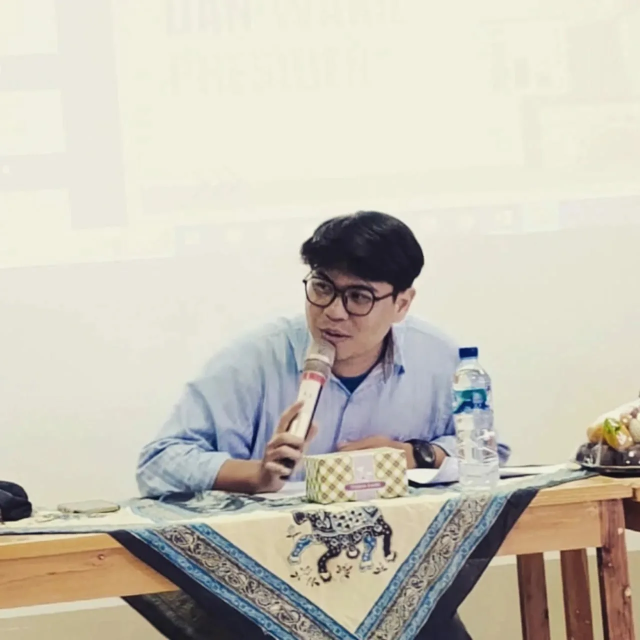 Poros Intelektual Muda (PIM) menyorot Program On The Job Training (OJT) yang digagas Pemerintah Kota (Pemkot) Tangerang melalui Dinas Ketenagakerjaan (Disnaker)