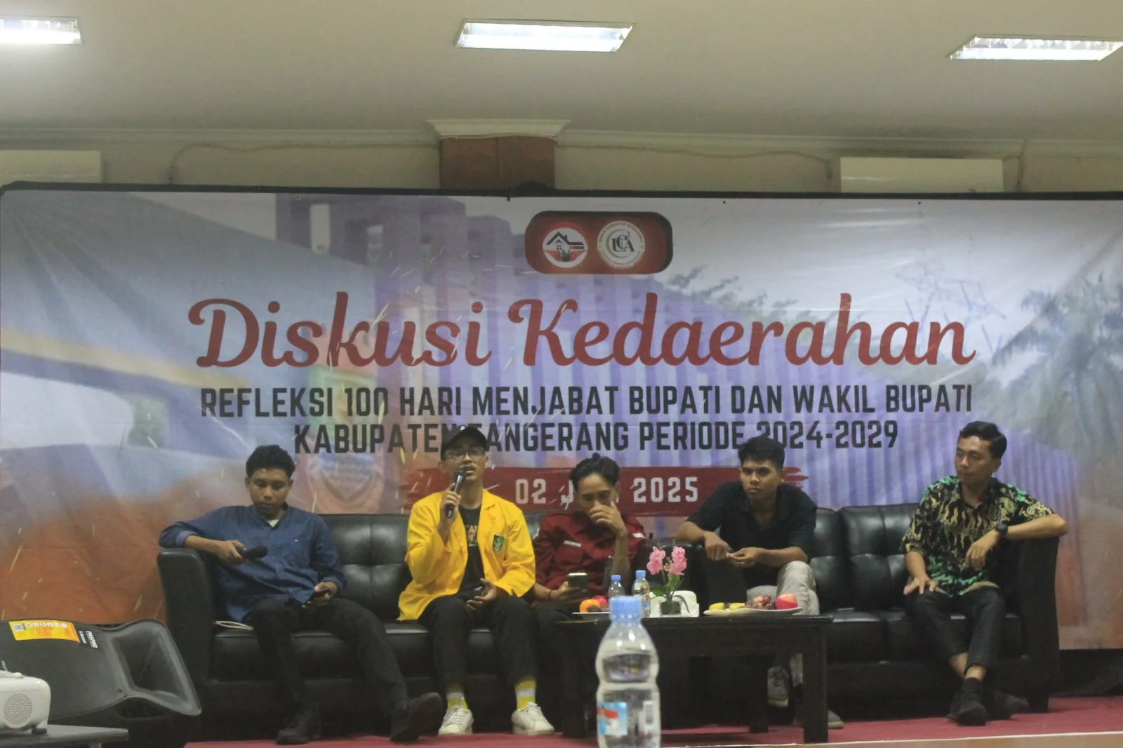 Mahasiswa Serahkan Naskah Akademik pada Diskusi 100 Hari Menjabat Bupati dan Wakil Bupati Tangerang