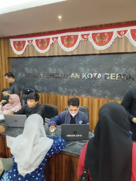 Pastikan Proses SPMB Berjalan Dengan Lancar Walikota Lakukan Monitoring ke Dinas Pendidikan