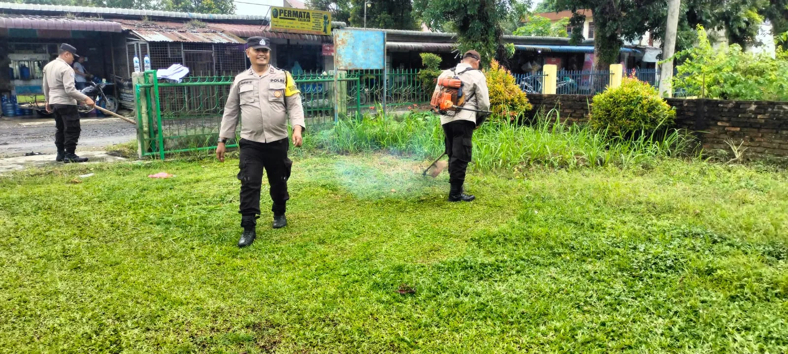 Polsek Serbalawan Gelar Bakti Sosial Lintas Agama Sambut HUT Bhayangkara ke-79