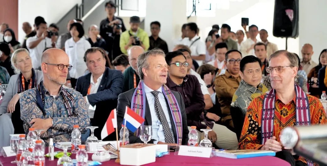 *Wakil Bupati Simalungun Hadiri Pertemuan DEN RI dan Delegasi Belanda, untuk Pengembangan Sistem Pangan Berkelanjutan di Danau Toba*