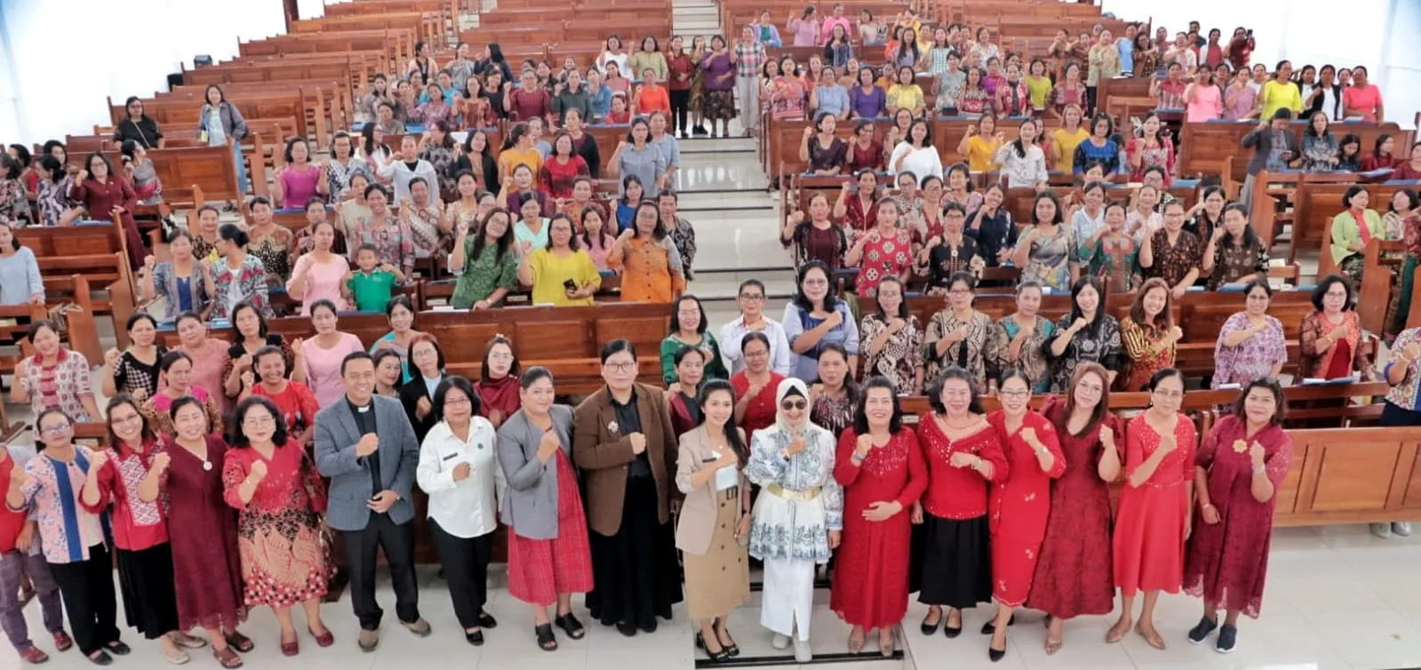 *Ketua TP PKK Kabupaten Simalungun, Ny. Darmawati Anton Achmad Saragih: “Inang GKPS Distrik II diharapkan bisa menjadi agen ke arah positif di lingkungan masing-masing”*