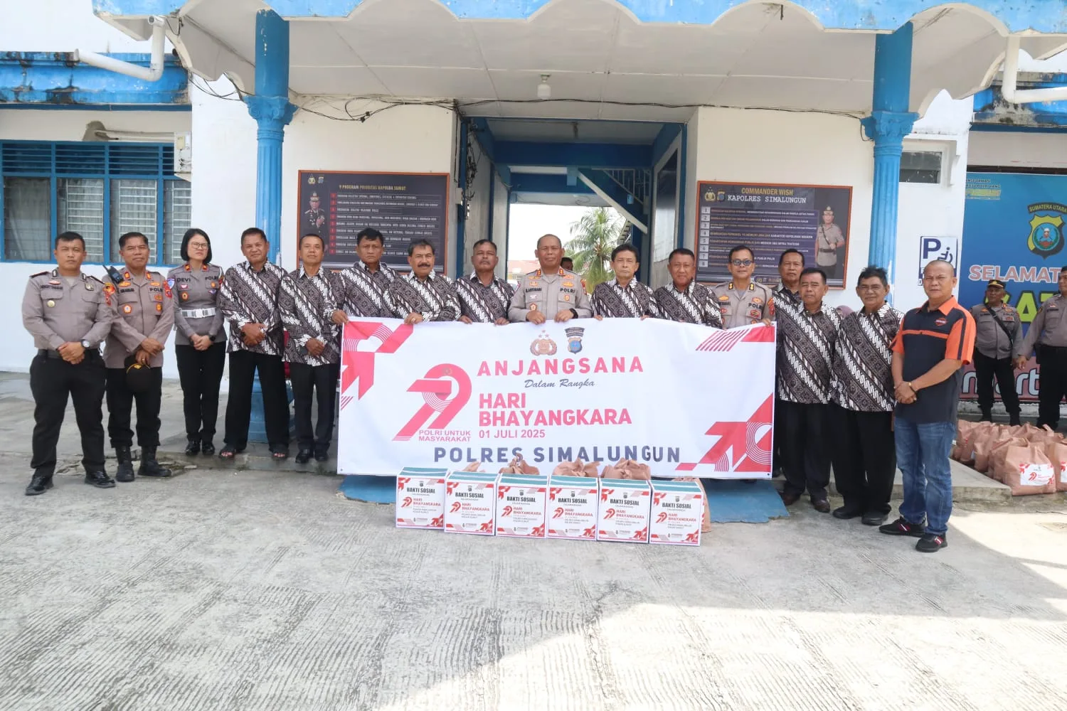 Sentuhan Hati Bhayangkara: Kapolres Simalungun Bagikan Kebaikan Jelang Hari Bhayangkara