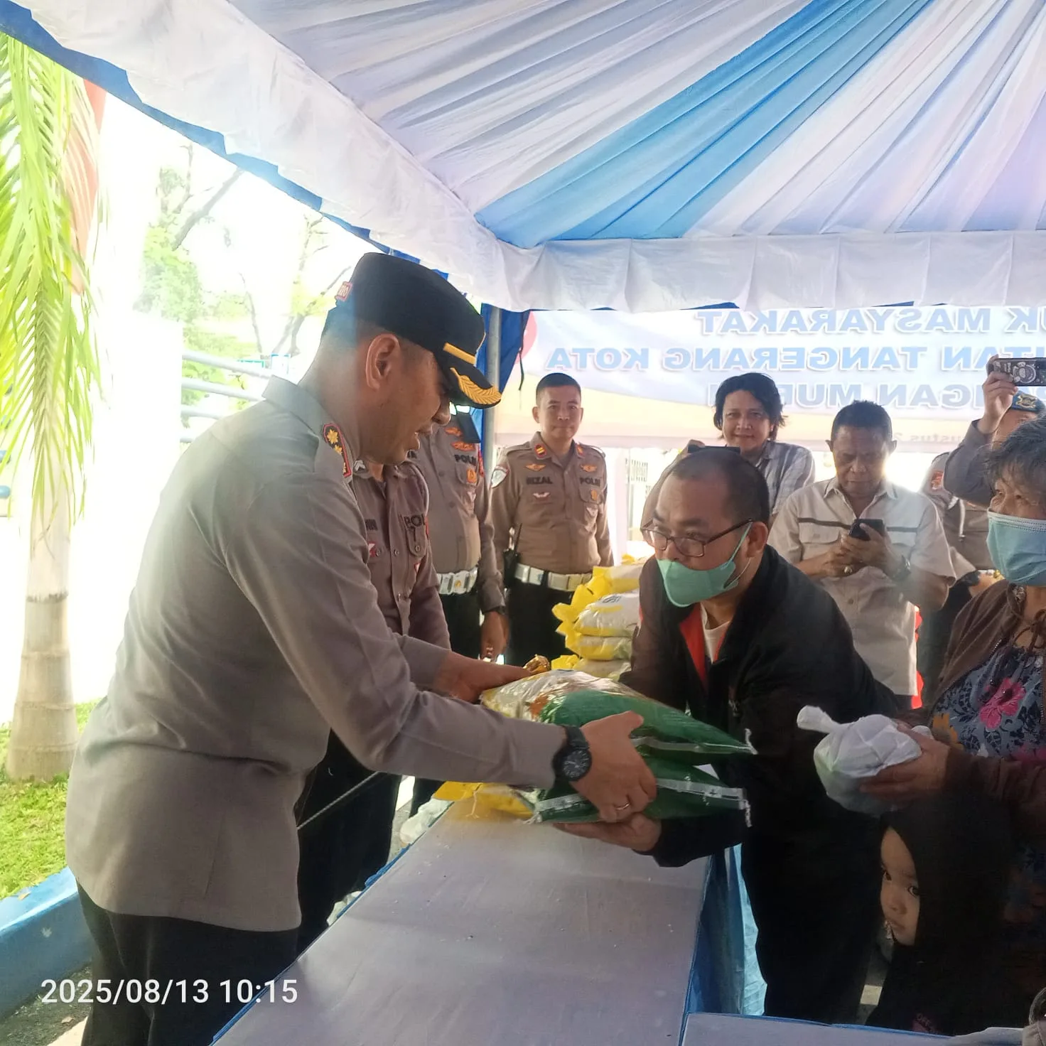 Polres Metro Tangerang meluncurkan gerakan pangan murah buat masyarakat