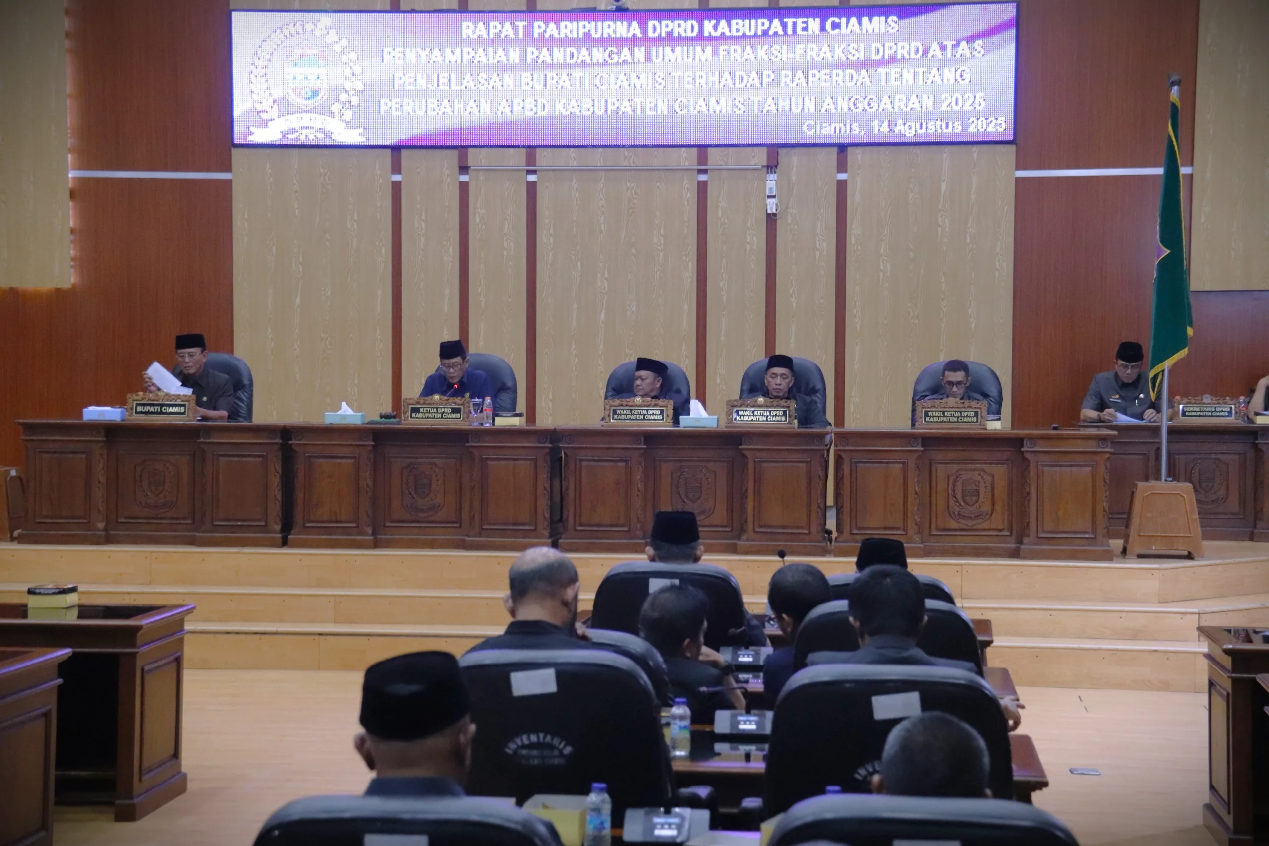 Bupati Ciamis Jawab Pandangan Fraksi DPRD Terkait Perubahan APBD 2025