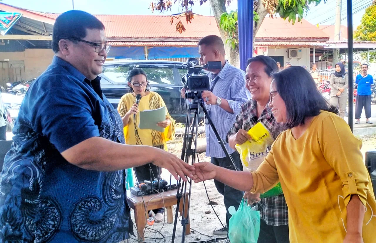 *Dukung GPM Serentak, Pemkab Simalungun Salurkan Beras Premium 69 Ton Lebih Kepada Masyarakat*