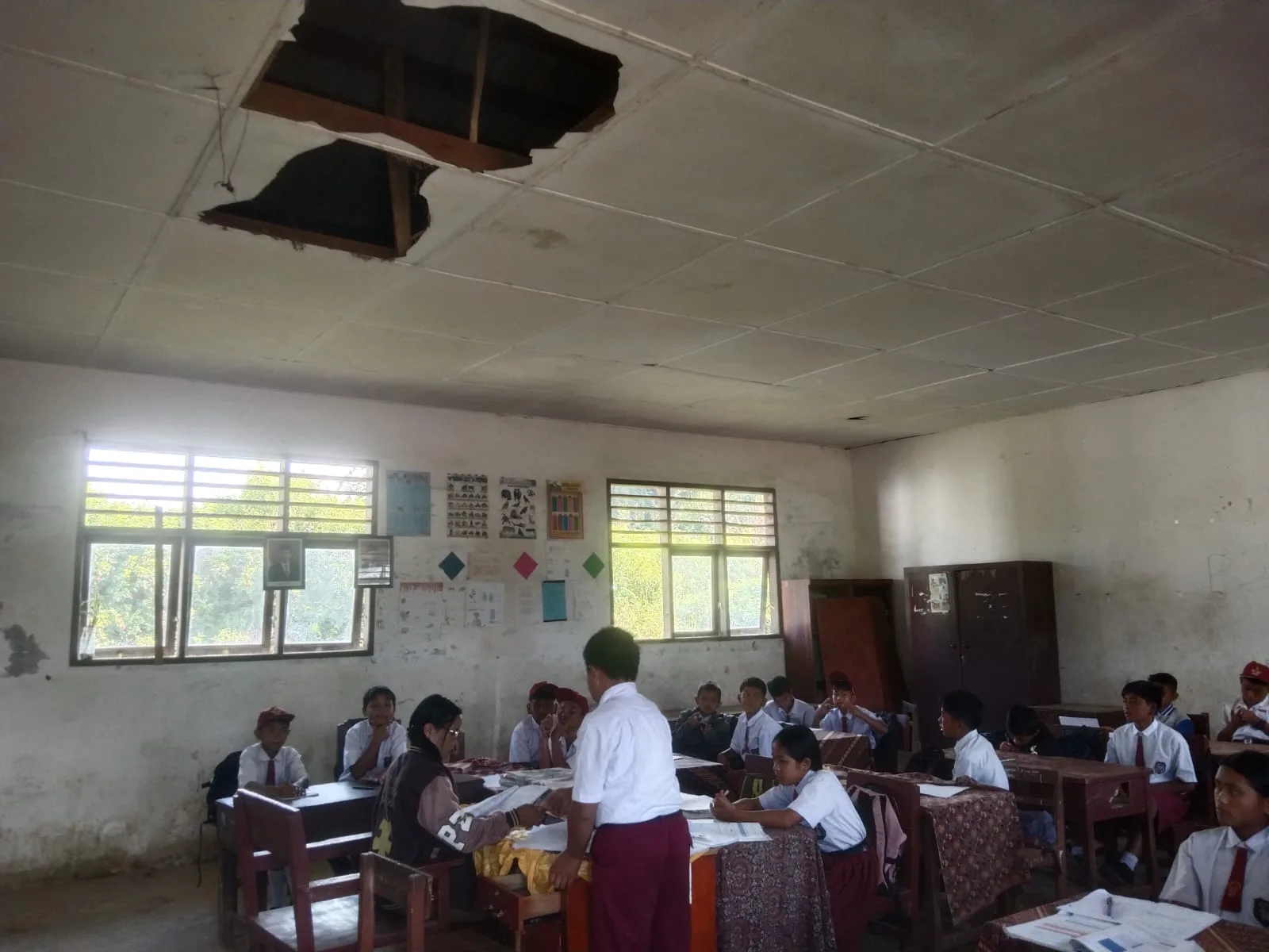 Perbaikan Ruangan SDN 094115 Saribu Jandi: Harapan untuk Masa Depan Pendidikan