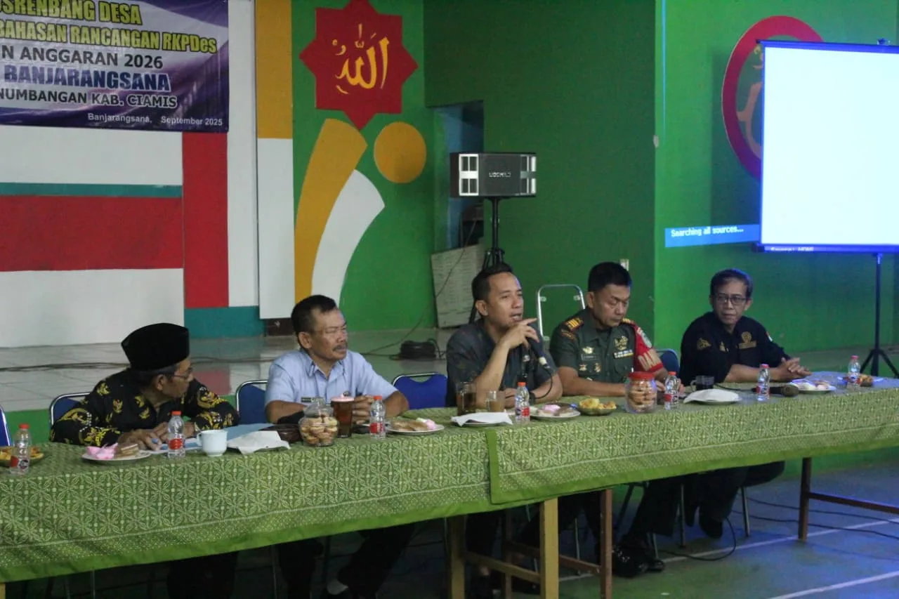 CAMAT PANUMBANGAN TEKANKAN PENTINGNYA SINERGITAS PEMBANGUNAN