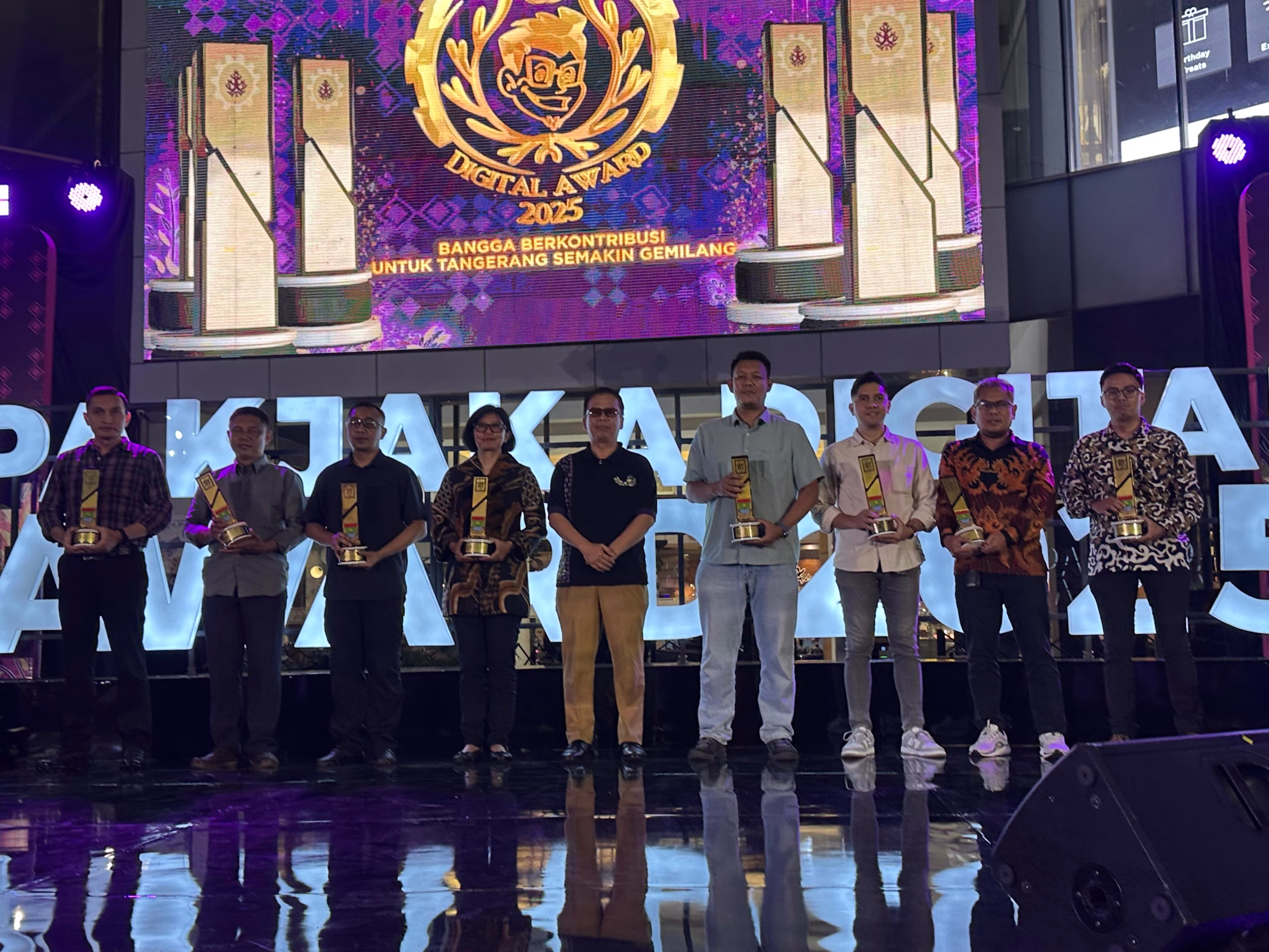 Sinergi untuk Daerah, Polres Metro Tangerang Kota Terima Penghargaan pada Pak Jaka Digital Award 2025