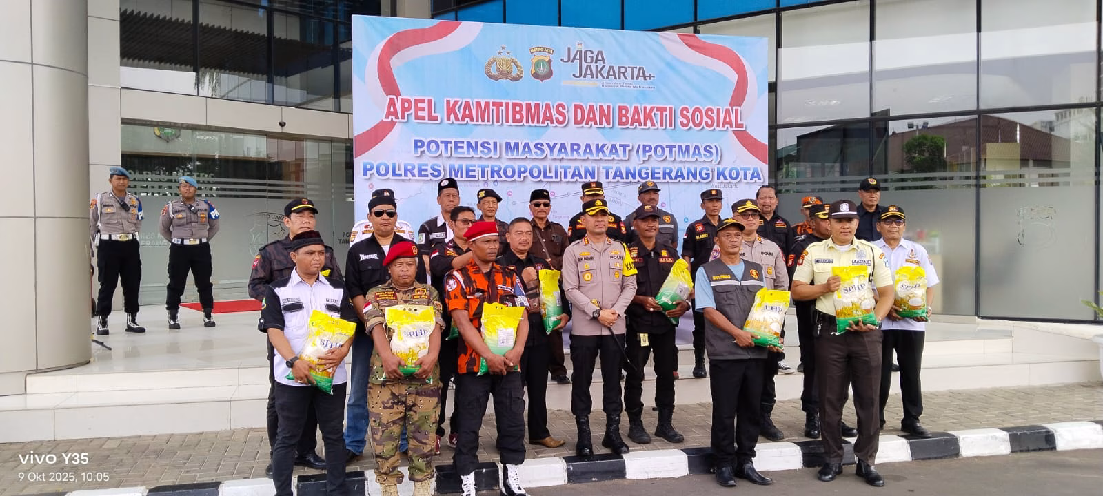 Polres Metro Tangerang Kota Rangkul Potensi Masyarakat Lewat Apel Kamtibmas dan Bakti Sosial