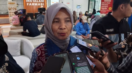 Dirut RSUD Asa Kota Depok Enny Ekasari tengah memberikan keterangan pers kepada awak media(dok.yopi)