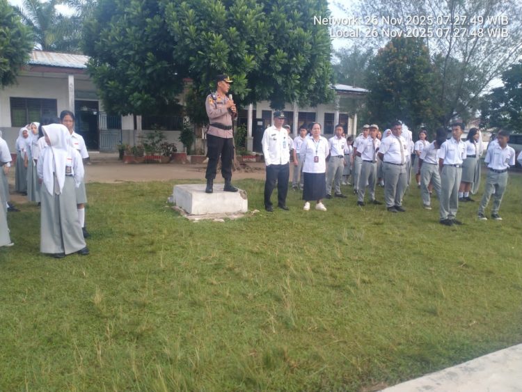 SMA Negeri 1 Huta Bayu Raja dapat Edukasi dari Polsek Tanah Jawa