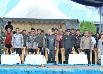 Pemkab Simalungun Terima Simbol Pahlawan Nasional  dari Ahli Waris