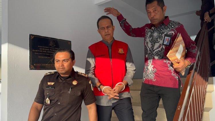 4 Tersangka Ditahan Termasuk Mantan Kadis PKP Tual, Korupsi Bantuan Rumah Swadaya Desa