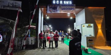 Ketua Dewan Komisi III Kota Tangerang Sumarti Resmikan Pembangunan Gapura Pintu Masuk Garden City Residence Periuk