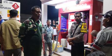 Cegah Kerusuhan Saat Kelangkaan BBM! Bhabinkamtibmas Bosar Maligas Kawal Ketat Distribusi Pertamax di SPBU