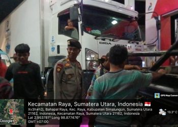 Samapta Polres Simalungun Gerak Cepat Redam Antrean BBM Mengular di SPBU Raya, Bukti Nyata Polisi Hadir untuk Masyarakat!