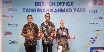 BRI KC Tangerang Ahmad Yani Berikan Apresiasi kepada Pekerja Berprestasi yang Berhasil Melampaui Target Kinerja