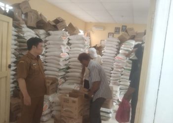 Penyaluran Bantuan Pangan dari Kemensos di Kecamatan Panei Tongah Kabupaten Simalungun
