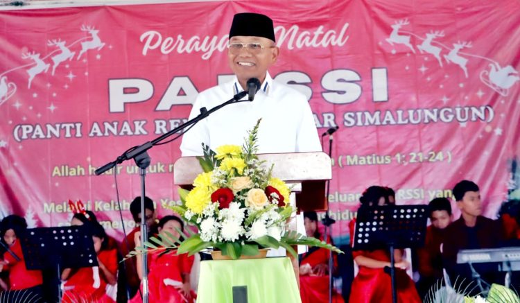 *Hadiri Perayaan Natal PARSSI, Bupati Simalungun Berpesan Kepada Anak-anak Agar Tetap Bersabar, Semangat Belajar dan Berdoa*
