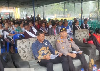 Kapolsek Perdagangan Hadiri Natal Oikumene Bandar Huluan, Ikut Doakan Korban Bencana Sumut, Sumbar, dan Aceh