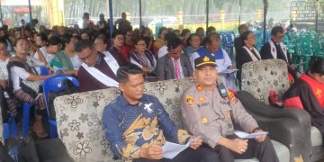 Kapolsek Perdagangan Hadiri Natal Oikumene Bandar Huluan, Ikut Doakan Korban Bencana Sumut, Sumbar, dan Aceh