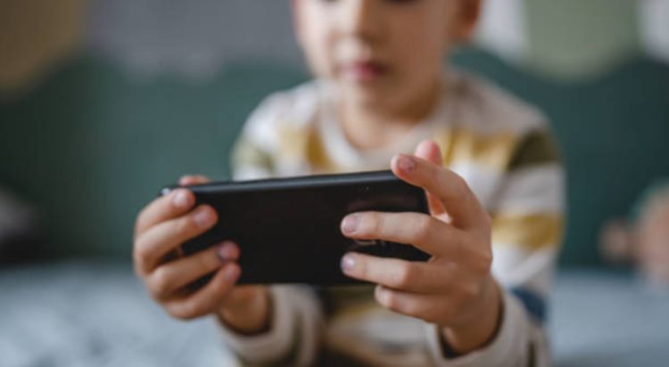 Singapura perluas pembatasan ponsel pintar untuk siswa mulai 2026