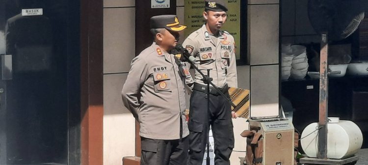 Apresiasi Polri Untuk Anggota, Personil Polsek Metro Kebayoran Baru Syukuran Kenaikan Pangkat