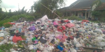Lahan Pribadi Warga Kronjo Pontang, Dijadikan Tempat Pembuangan Sampah, Oleh Kades Kronjo