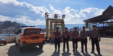 Liburan di Parapat? Dijamin Aman! Ada Polisi Ganteng Patroli Humanis, Wisatawan Auto Baper!