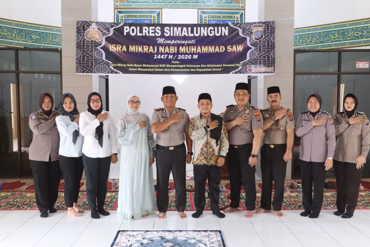 Polres Simalungun Peringati Isra Mi’raj dengan Santunan Anak Yatim, Kapolres: “Polri Bukan Hanya Penegak Hukum, Tapi Juga Penolong