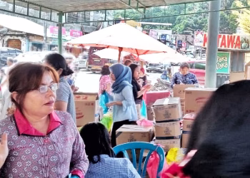 Gerakan Pangan Murah Dishanpangkan Simalungun di Kota Wisata Parapat Diserbu Warga