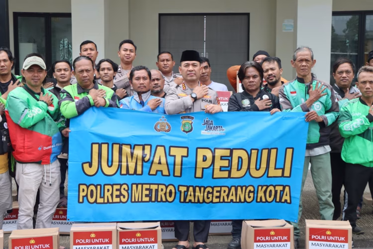 Kapolres Tangerang Kota Rangkul Ojol Lewat Program Jumat Peduli
