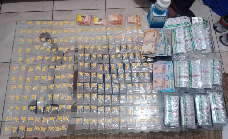 Ribuan Tramadol dan Hexymer Disita, Polisi Tangkap 2 Pengedar di Tangerang