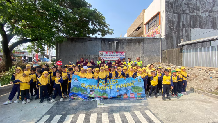 Belajar Lalu Lintas Jadi Seru, Polisi Ajak Anak TK di Tangerang Tertib Sejak Kecil