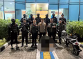 Satbrimob Polda Metro Jaya dan Tim Presisi Polres Metro Tangerang Kota Tangkap Pengendara Scoopy Pembawa Tembakau Sintetis
