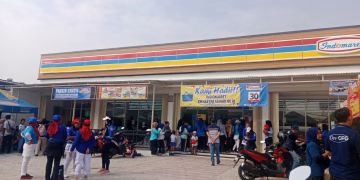 Diduga Tanpa Kantongi Izin Indomaret di Cipondoh Nekad Buka