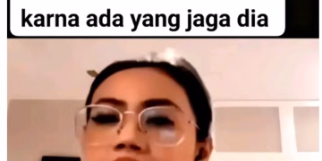 seorang Muslimah yang taat, akhirnya masuk Kristen