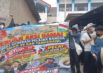 Massa Gelar Aksi Damai di SMA Negeri 25 Kabupaten Tangerang, Desak Dugaan Pelecehan Seksual Diusut Tuntas